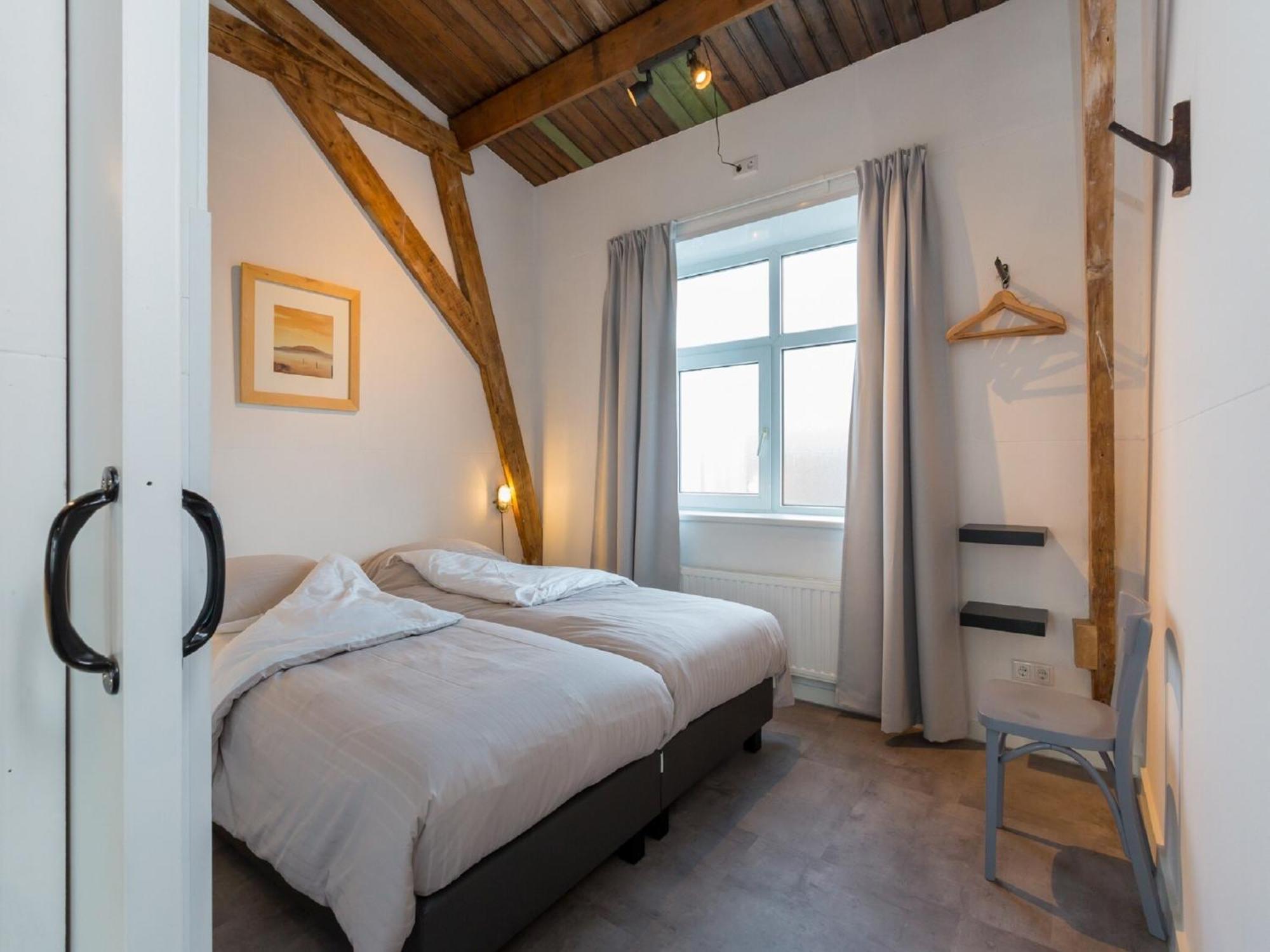 Lovely Modern 4 Person Apartment In The Heart Of Koudekerke Eksteriør bilde